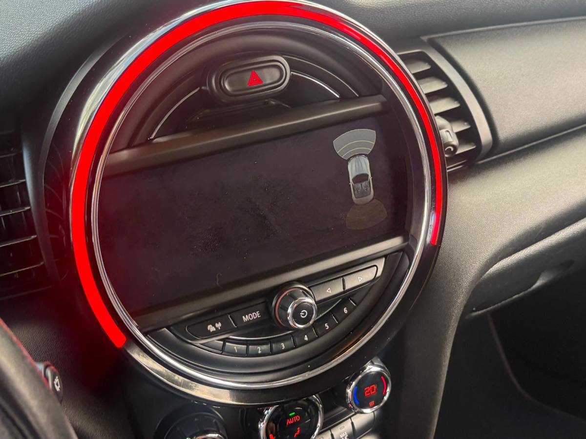 MINI 3-Deurs Mini 3-Deurs 1.2 WORKS PAKKET/CARPLAY/NAVI/PDC/61268km!