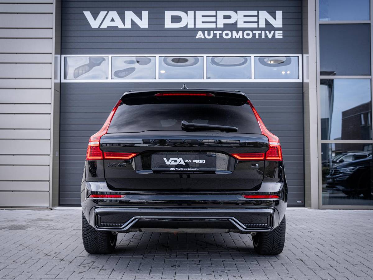 Volvo XC60 Volvo XC60 2.0 T6 Plug-in hybrid AWD Plus Bright – Pano l Trekh l H/Kardon l Memory