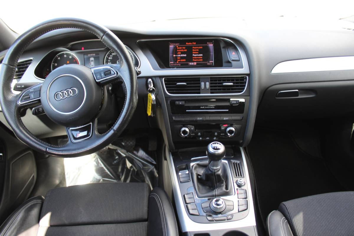 Audi A4 Audi A4 Limousine 1.8 TFSI S Edition