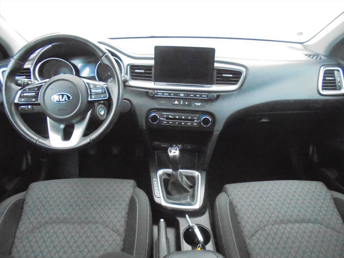 Kia Ceed Sportswagon Kia Ceed Sw 1.6 CRDi 115PK DYNAMICLINE 1e EIG NL-AUTO 88.397 KM !!