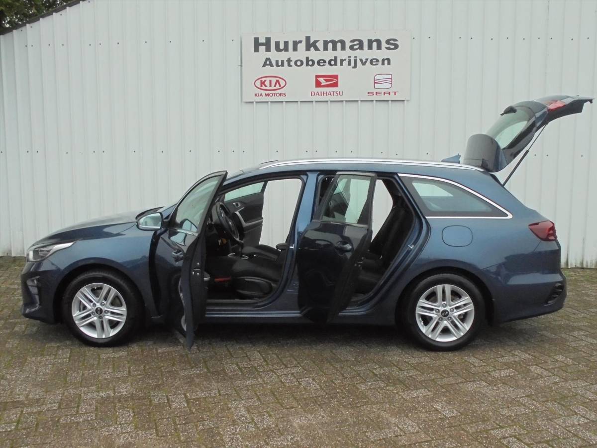 Kia Ceed Sportswagon Kia Ceed Sw 1.6 CRDi 115PK DYNAMICLINE 1e EIG NL-AUTO 88.397 KM !!