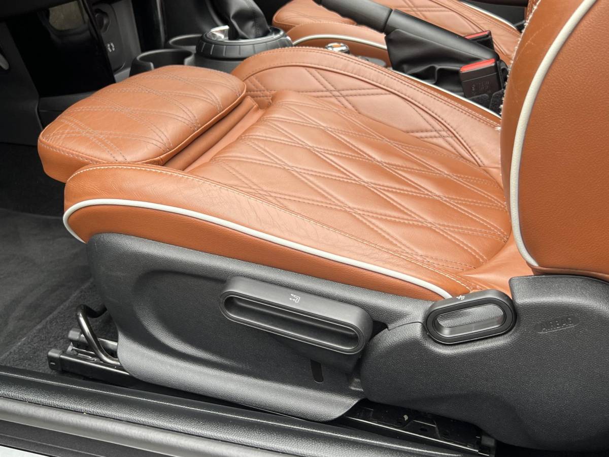 MINI Cooper S Cabrio MINI Cabrio 2.0 Cooper S Chili Serious Business | Leder/Cruise Adaptief/Keyless