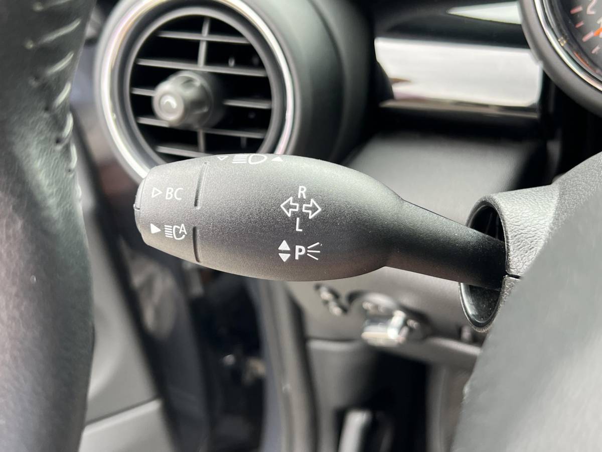 MINI Cooper S Cabrio MINI Cabrio 2.0 Cooper S Chili Serious Business | Leder/Cruise Adaptief/Keyless