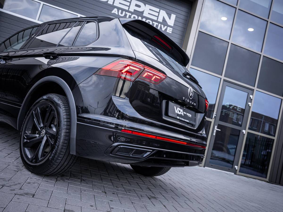 Volkswagen Tiguan Volkswagen Tiguan 1.4 TSI eHybrid R-Line Business+ – Pano l Trekh. l IQ-Light l 360cam