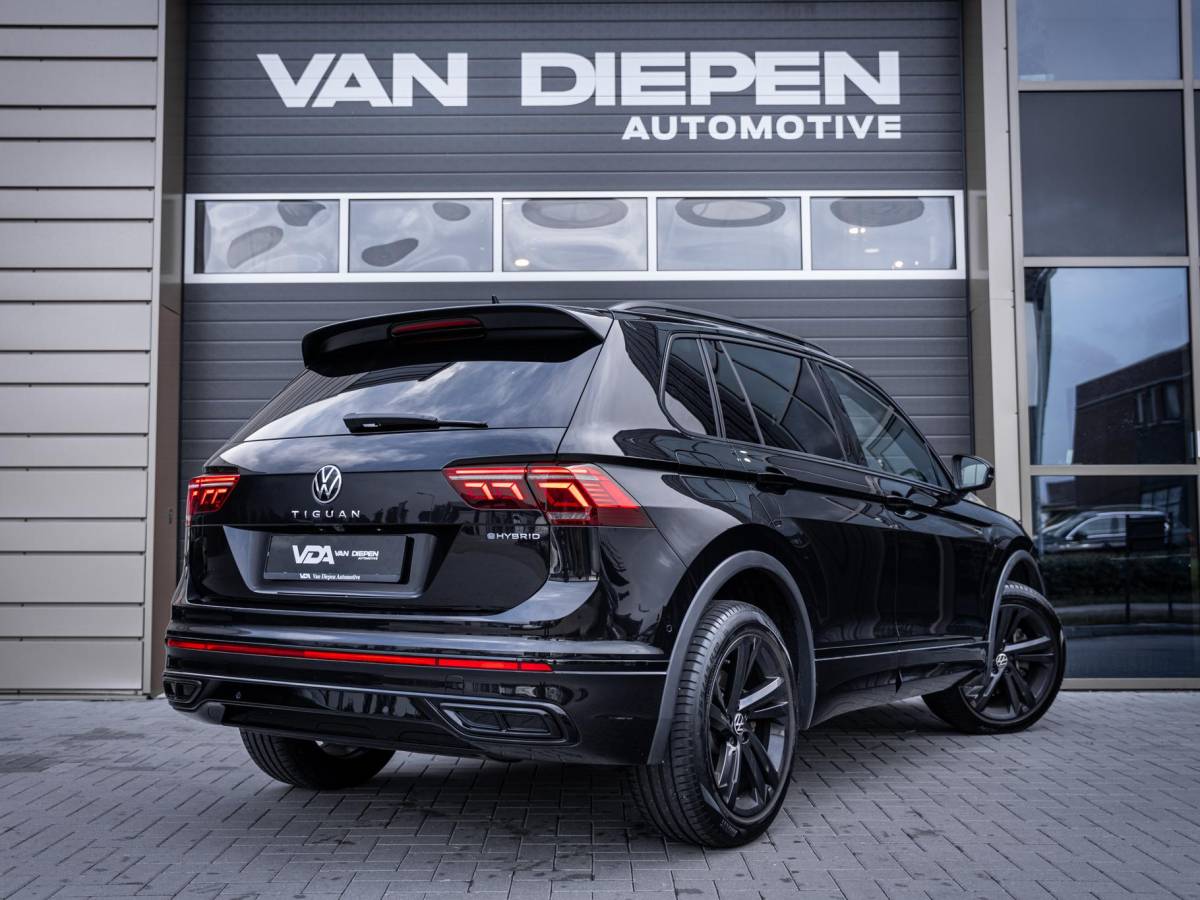 Volkswagen Tiguan Volkswagen Tiguan 1.4 TSI eHybrid R-Line Business+ – Pano l Trekh. l IQ-Light l 360cam