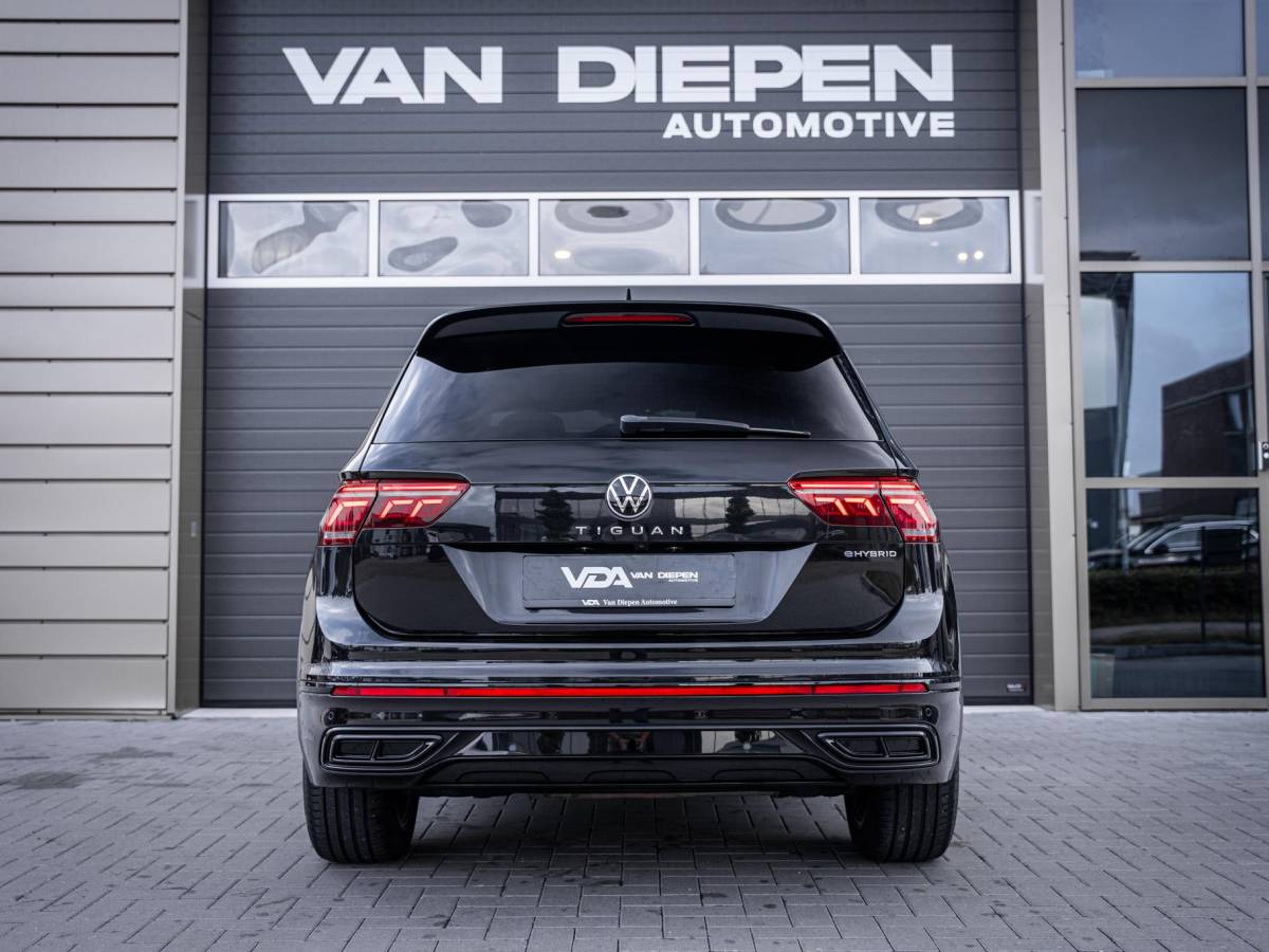 Volkswagen Tiguan Volkswagen Tiguan 1.4 TSI eHybrid R-Line Business+ – Pano l Trekh. l IQ-Light l 360cam