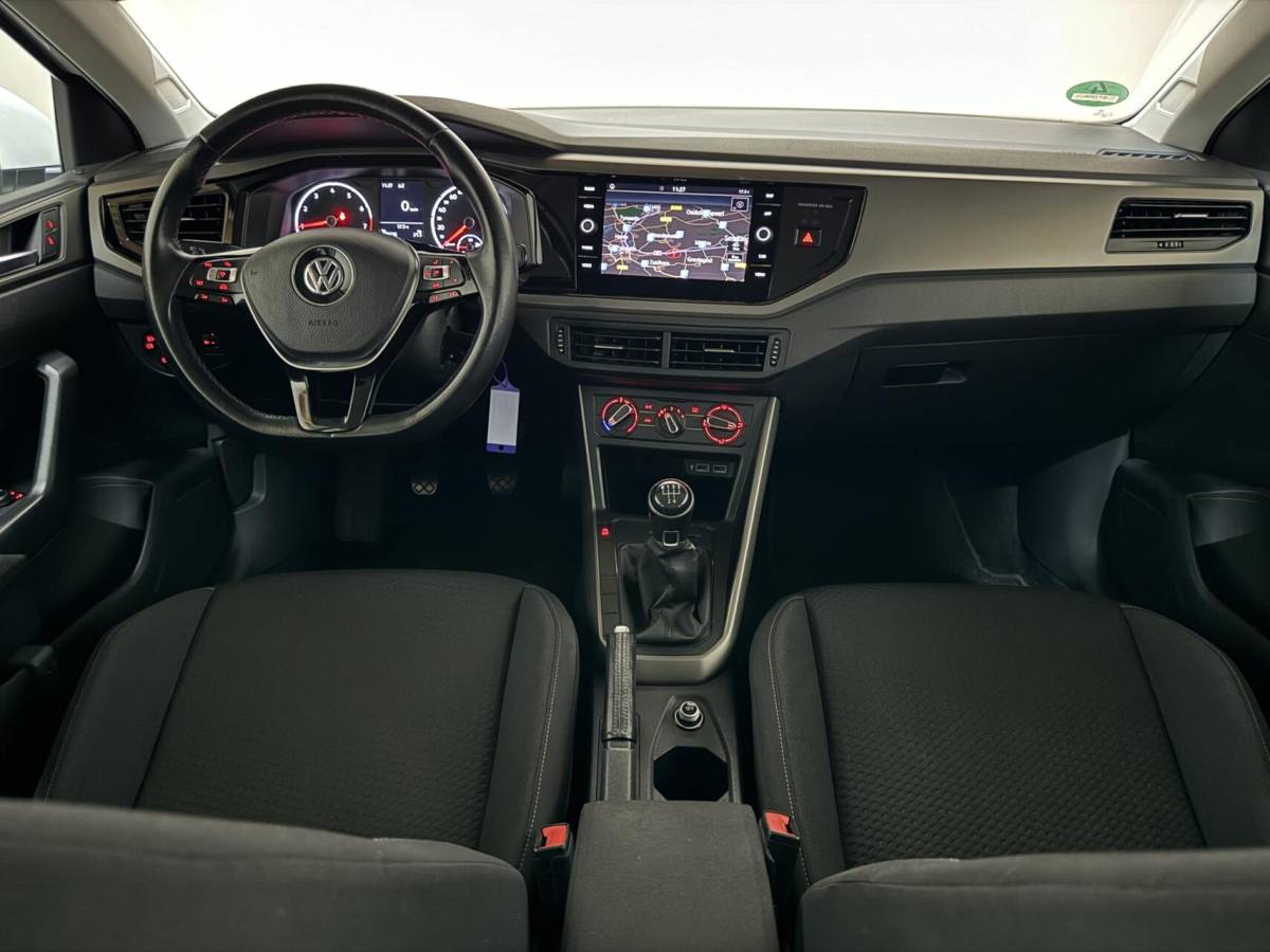 Volkswagen Polo Volkswagen Polo 1.0 TSI Comfortline ACC Navi Camera CarPlay NAP