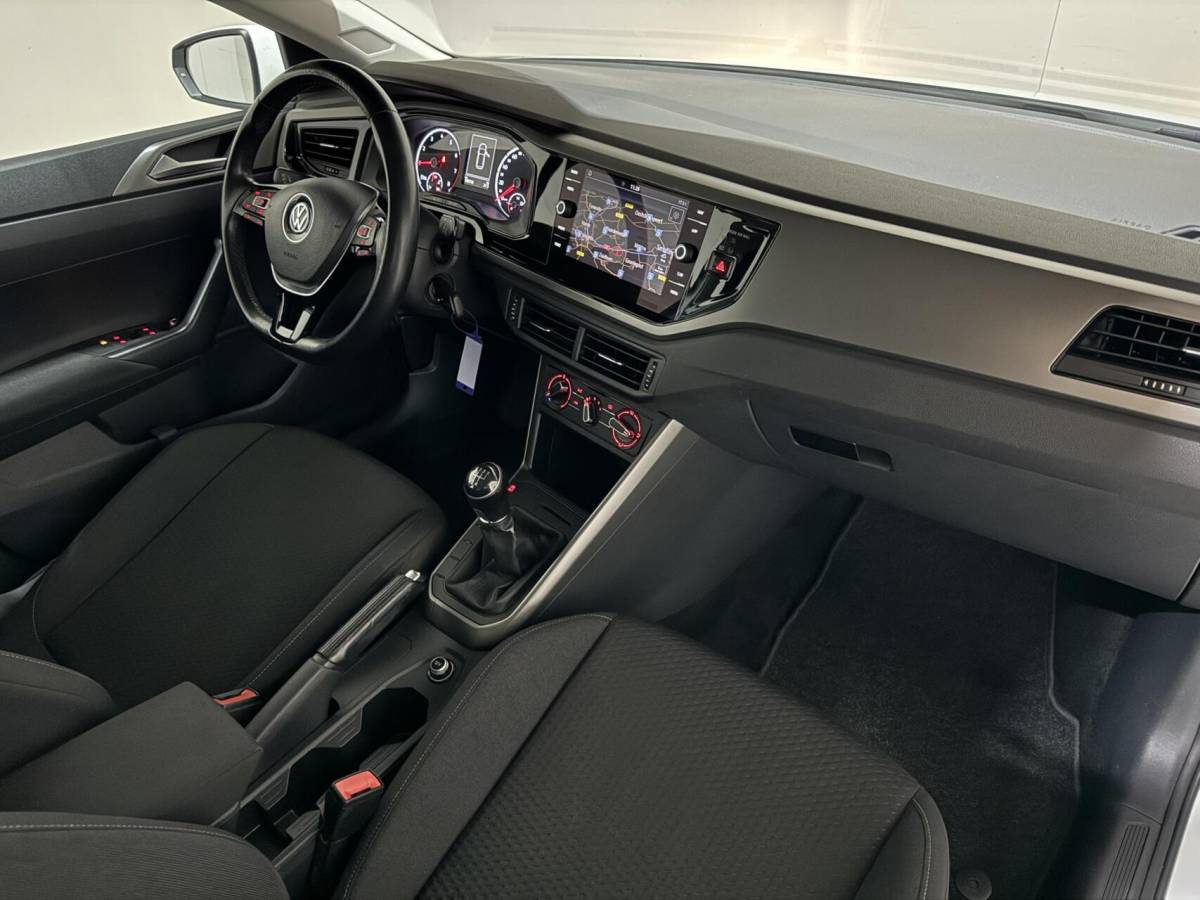 Volkswagen Polo Volkswagen Polo 1.0 TSI Comfortline ACC Navi Camera CarPlay NAP