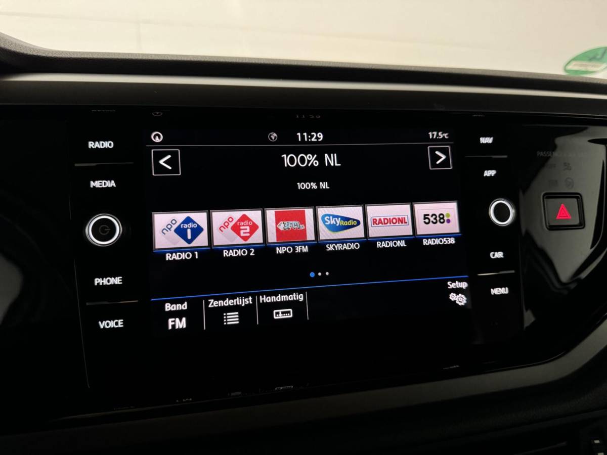 Volkswagen Polo Volkswagen Polo 1.0 TSI Comfortline ACC Navi Camera CarPlay NAP