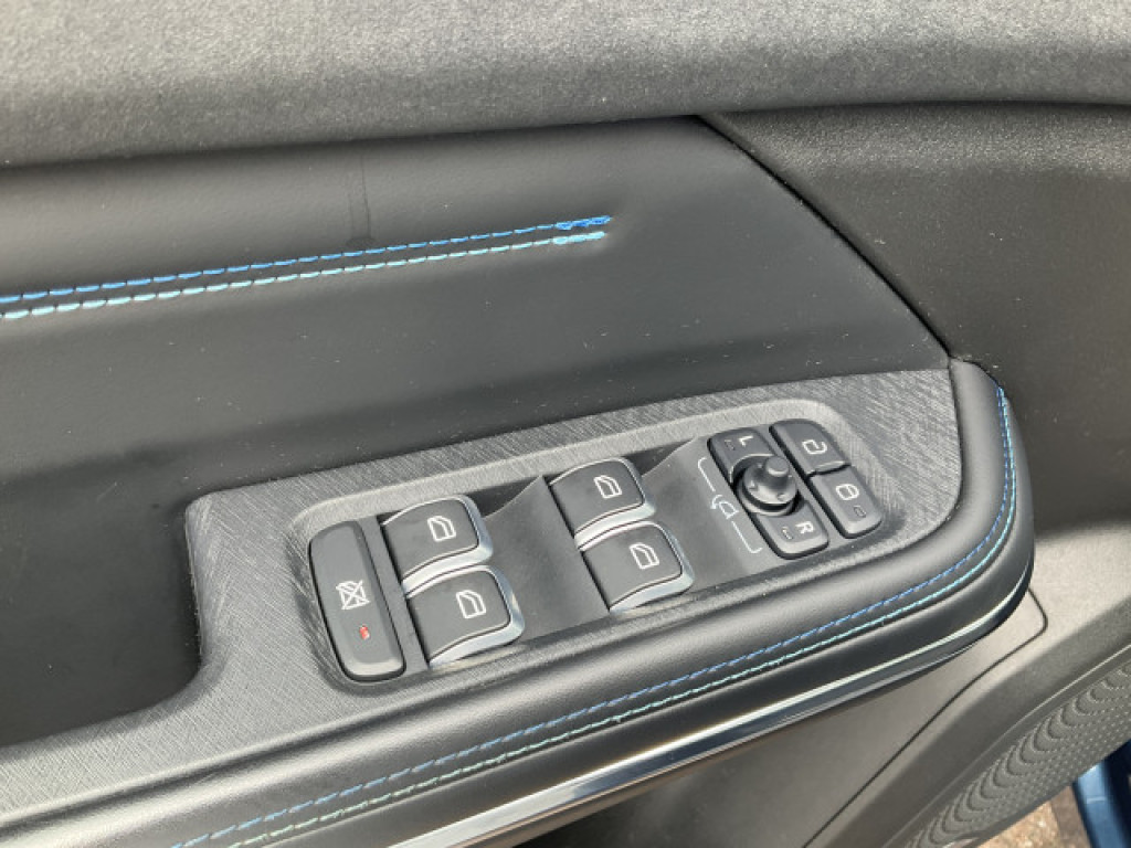 Lynk & Co 01 Lynk & Co 01 1.5 PHEV 262PK Adapt.Cruise 360° Cam Carplay Plug-in Stoelverw Vol opties!