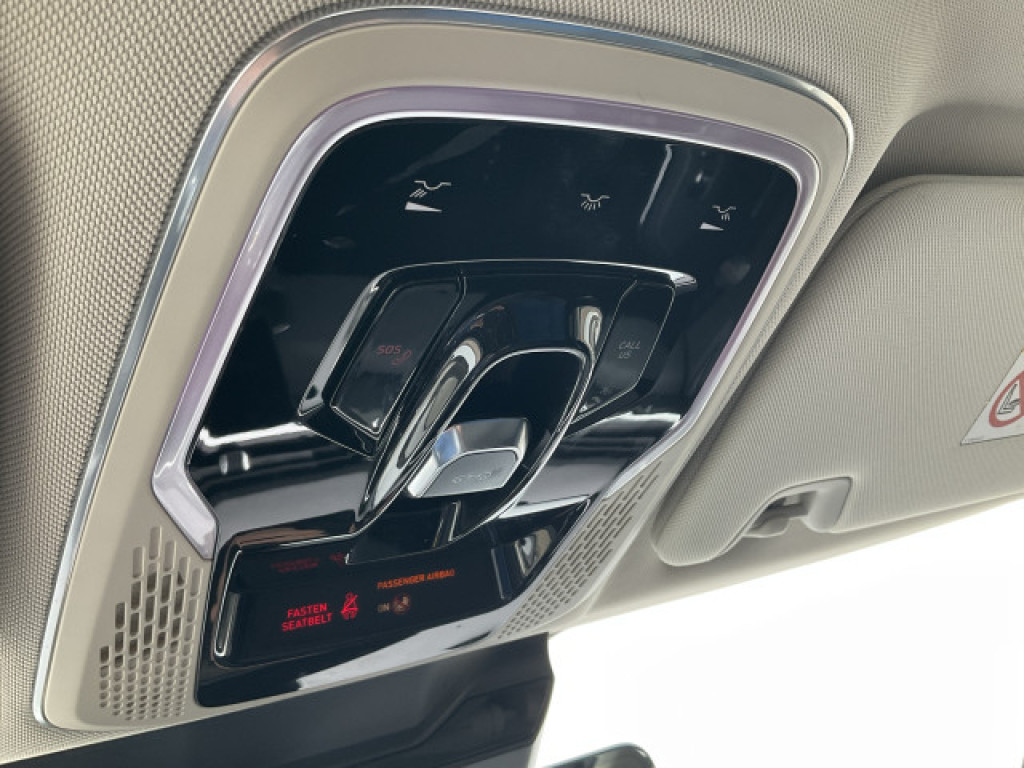 Lynk & Co 01 Lynk & Co 01 1.5 PHEV 262PK Adapt.Cruise 360° Cam Carplay Plug-in Stoelverw Vol opties!