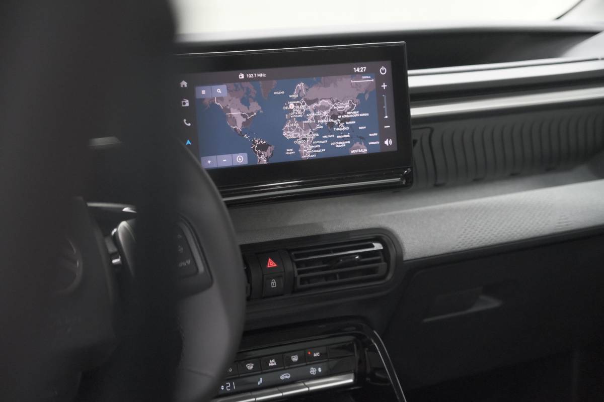 Citroën ë-C3 Citroen Ë-C3 Max 113pk 44 kWh | 96,1% SOH | 11 KW Lader | Camera | Apple Carplay | Parkeersensoren