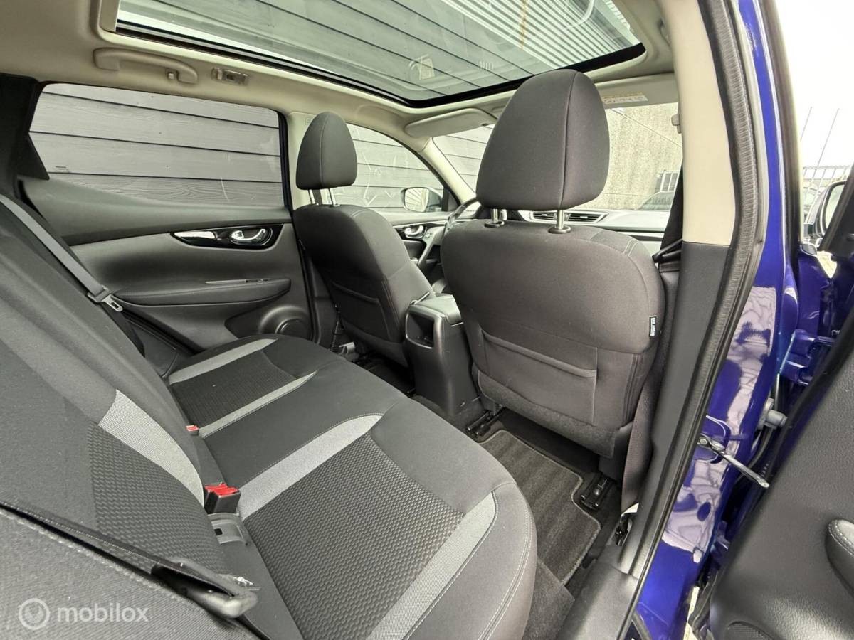 Nissan QASHQAI Nissan Qashqai 1.3 DIG-T N-Tec 160PK Automaat Pano.dak/Winterpack