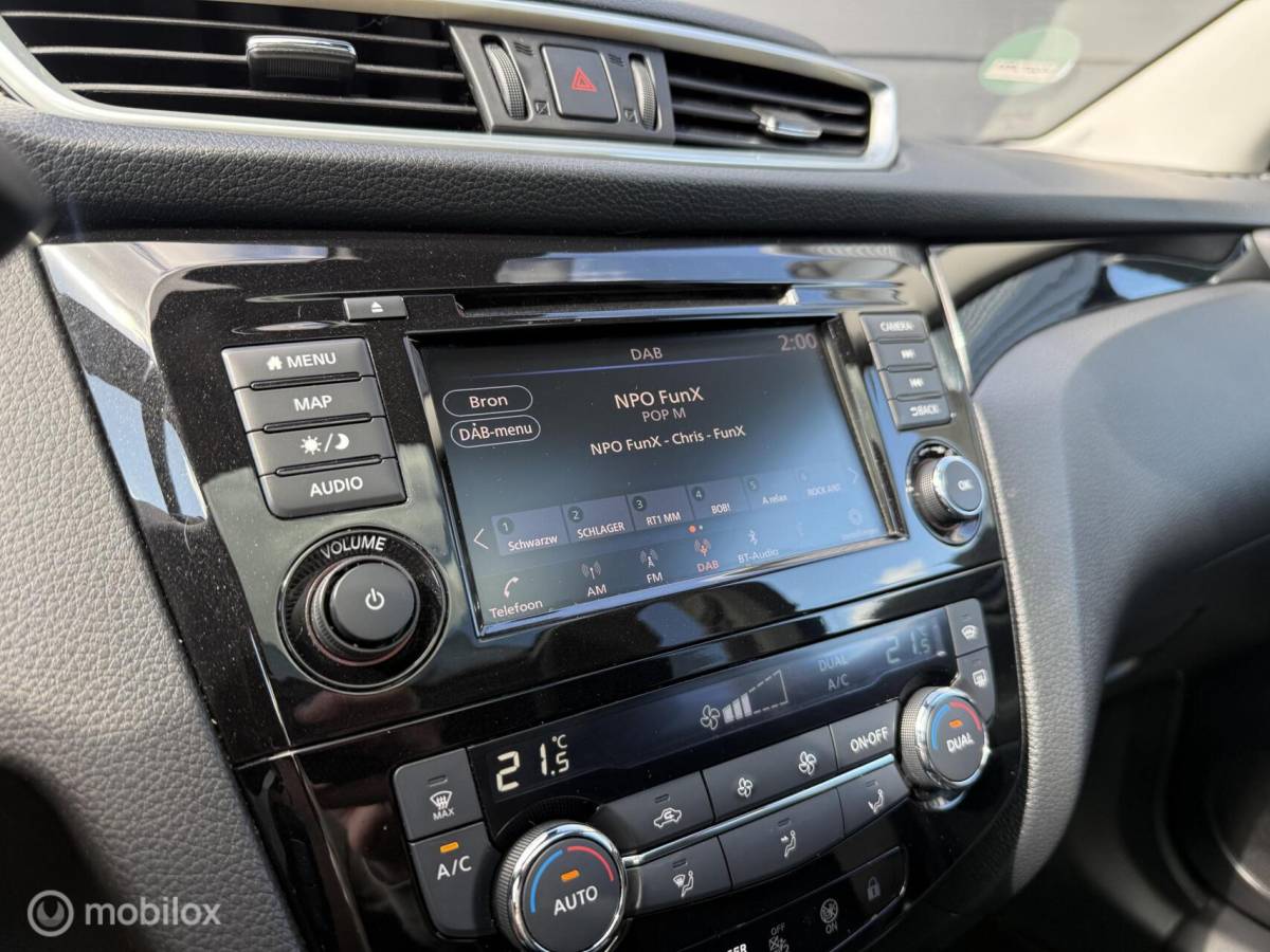 Nissan QASHQAI Nissan Qashqai 1.3 DIG-T N-Tec 160PK Automaat Pano.dak/Winterpack
