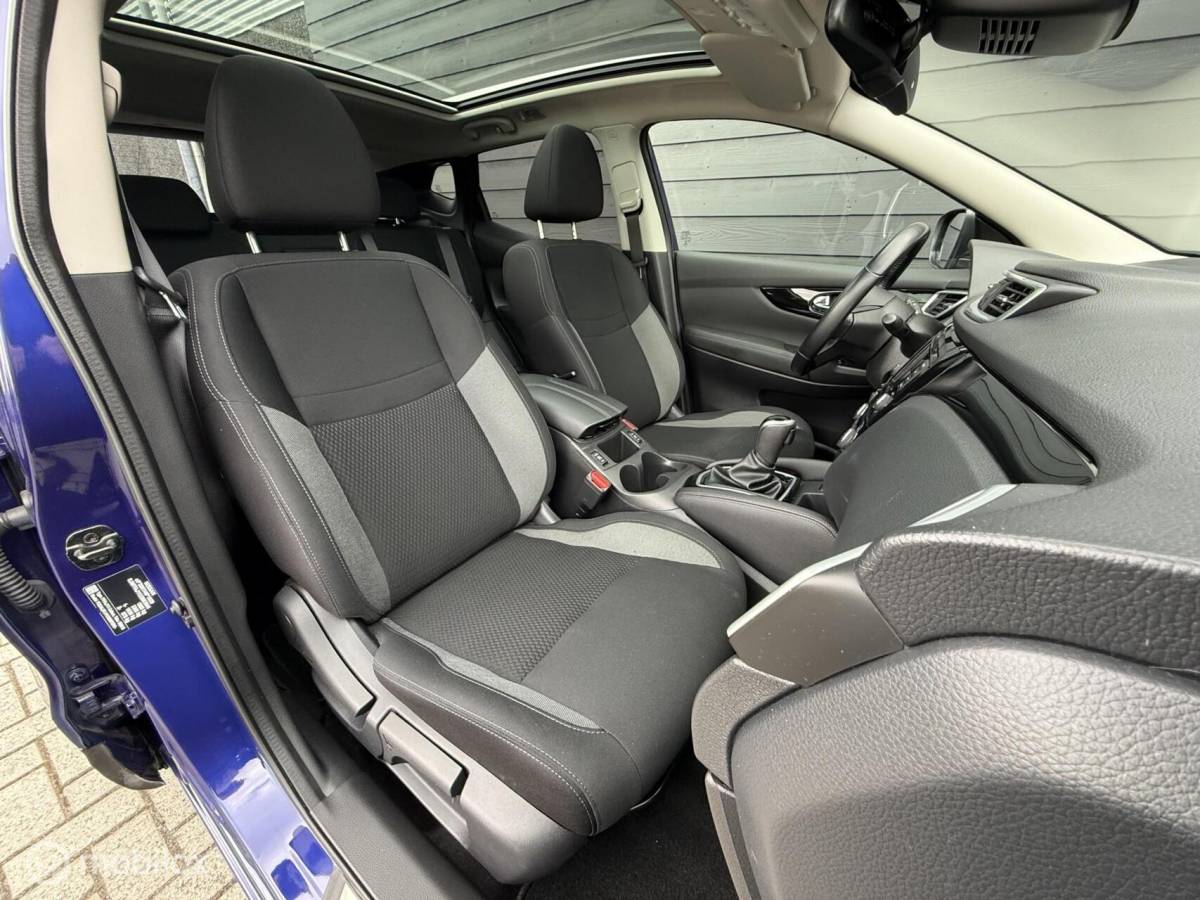 Nissan QASHQAI Nissan Qashqai 1.3 DIG-T N-Tec 160PK Automaat Pano.dak/Winterpack
