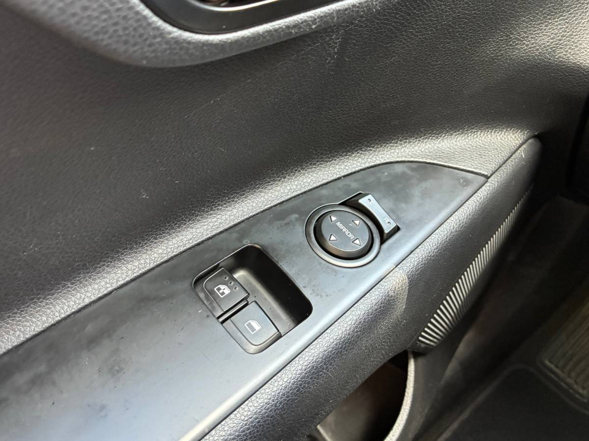 Kia Stonic Kia Stonic 1.0 T-GDi | DAB + Carplay + Cruise nu €8.975,-!!
