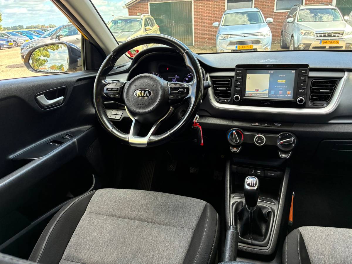 Kia Stonic Kia Stonic 1.0 T-GDi | DAB + Carplay + Cruise nu €8.975,-!!