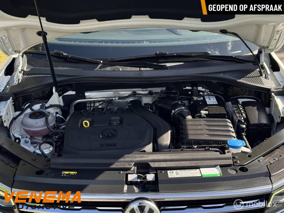 Volkswagen Tiguan Vw Tiguan 1.5 TSI ACT DSG R-Line | Panodak | Virtual Cockpit