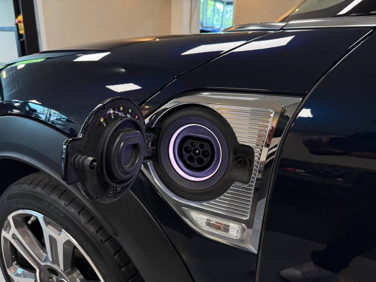 MINI Countryman Mini Countryman 1.5 Cooper S E ALL4 *220Pk!* Pano|Carplay|Camera|Keyless|Elektr.achterklep|Stoelverw.|Alcantara/Leer|DAB|NAP