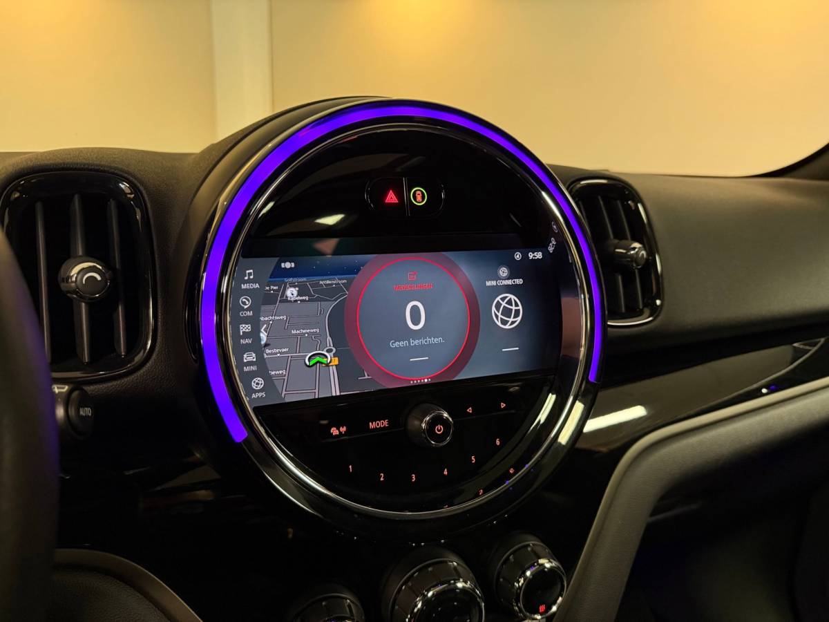 MINI Countryman Mini Countryman 1.5 Cooper S E ALL4 *220Pk!* Pano|Carplay|Camera|Keyless|Elektr.achterklep|Stoelverw.|Alcantara/Leer|DAB|NAP