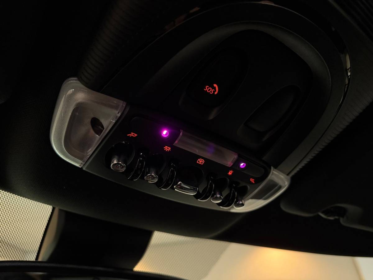 MINI Countryman Mini Countryman 1.5 Cooper S E ALL4 *220Pk!* Pano|Carplay|Camera|Keyless|Elektr.achterklep|Stoelverw.|Alcantara/Leer|DAB|NAP