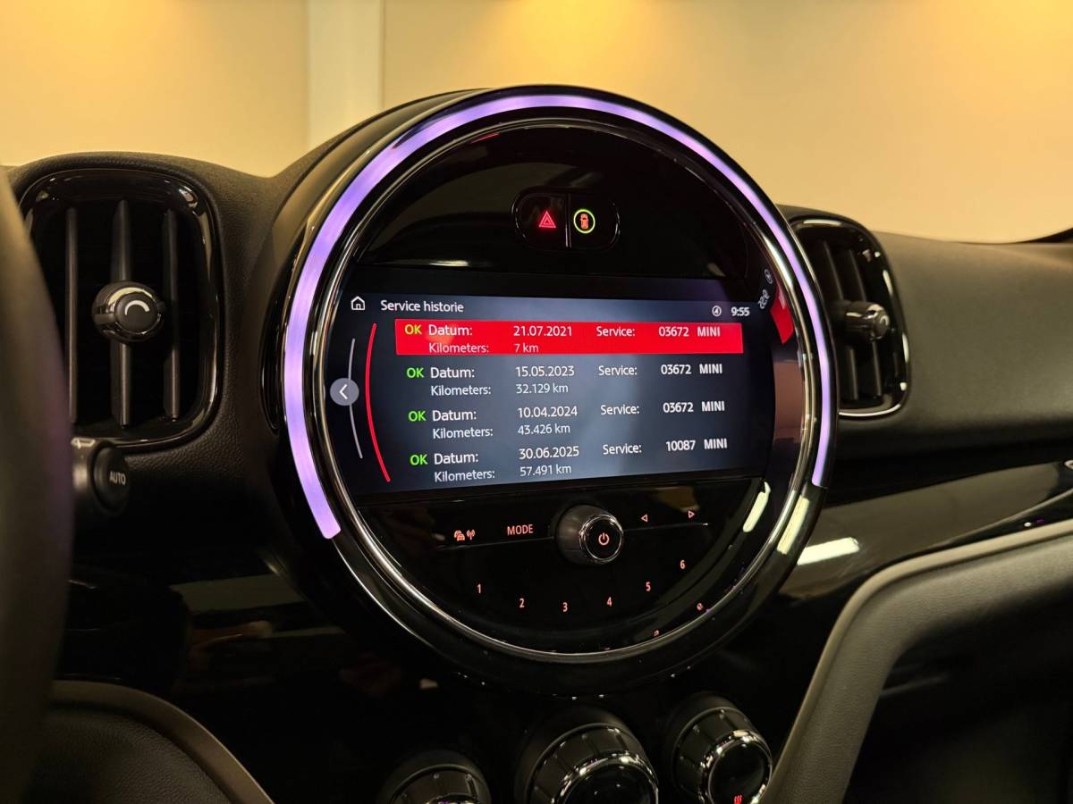 MINI Countryman Mini Countryman 1.5 Cooper S E ALL4 *220Pk!* Pano|Carplay|Camera|Keyless|Elektr.achterklep|Stoelverw.|Alcantara/Leer|DAB|NAP