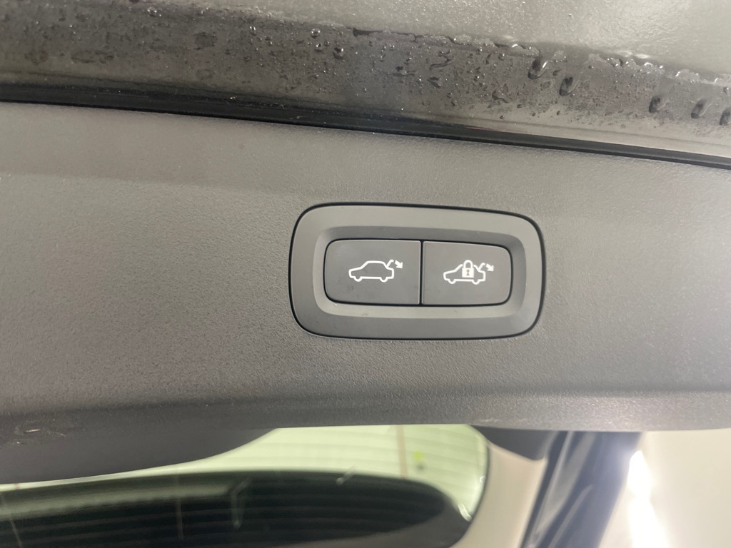 Lynk & Co 01 Lynk & Co 01 15x op voorraad 1.5 PHEV 262PK Adapt.Cruise 360° Cam Trekhaak Carplay Plug-in Stoelverw Vol opties!