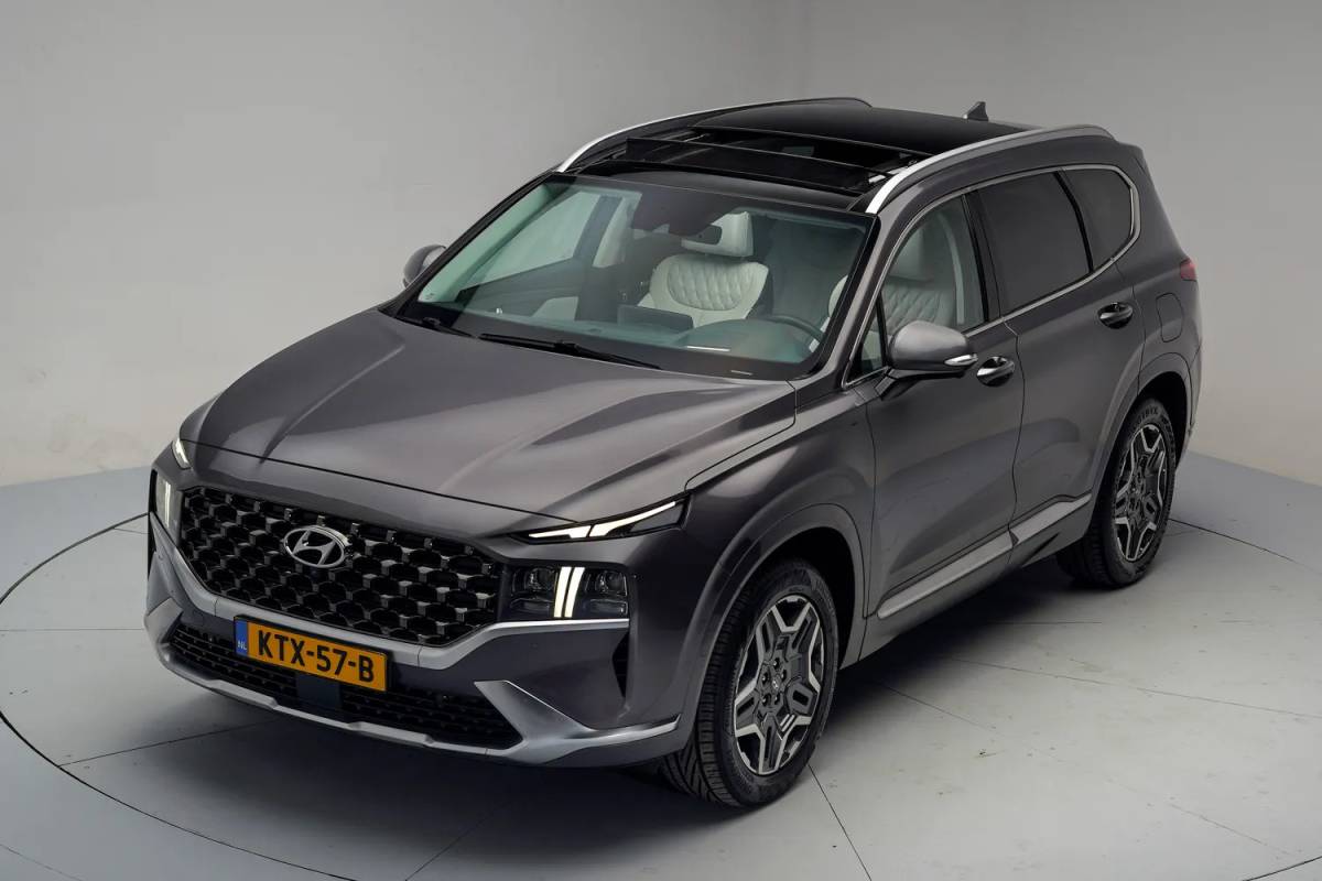 Hyundai Santa Fe Hyundai Santa Fe 1.6 T-GDI PHEV Premium Plus Sky [ Panorama Alcantara-hemel Leder Stoelventilatie ]