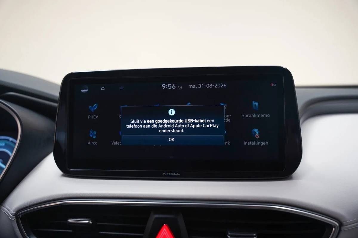 Hyundai Santa Fe Hyundai Santa Fe 1.6 T-GDI PHEV Premium Plus Sky [ Panorama Alcantara-hemel Leder Stoelventilatie ]