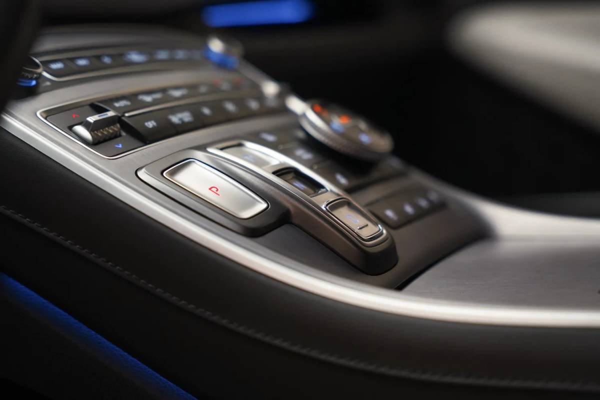 Hyundai Santa Fe Hyundai Santa Fe 1.6 T-GDI PHEV Premium Plus Sky [ Panorama Alcantara-hemel Leder Stoelventilatie ]