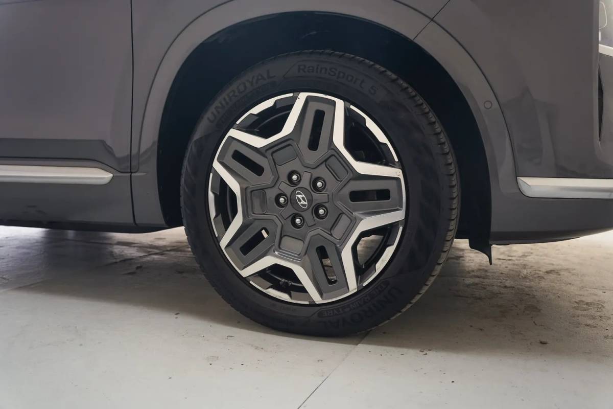 Hyundai Santa Fe Hyundai Santa Fe 1.6 T-GDI PHEV Premium Plus Sky [ Panorama Alcantara-hemel Leder Stoelventilatie ]