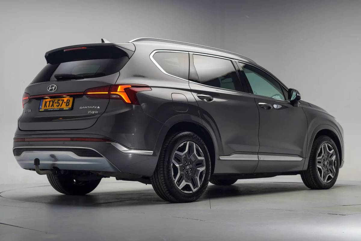 Hyundai Santa Fe Hyundai Santa Fe 1.6 T-GDI PHEV Premium Plus Sky [ Panorama Alcantara-hemel Leder Stoelventilatie ]