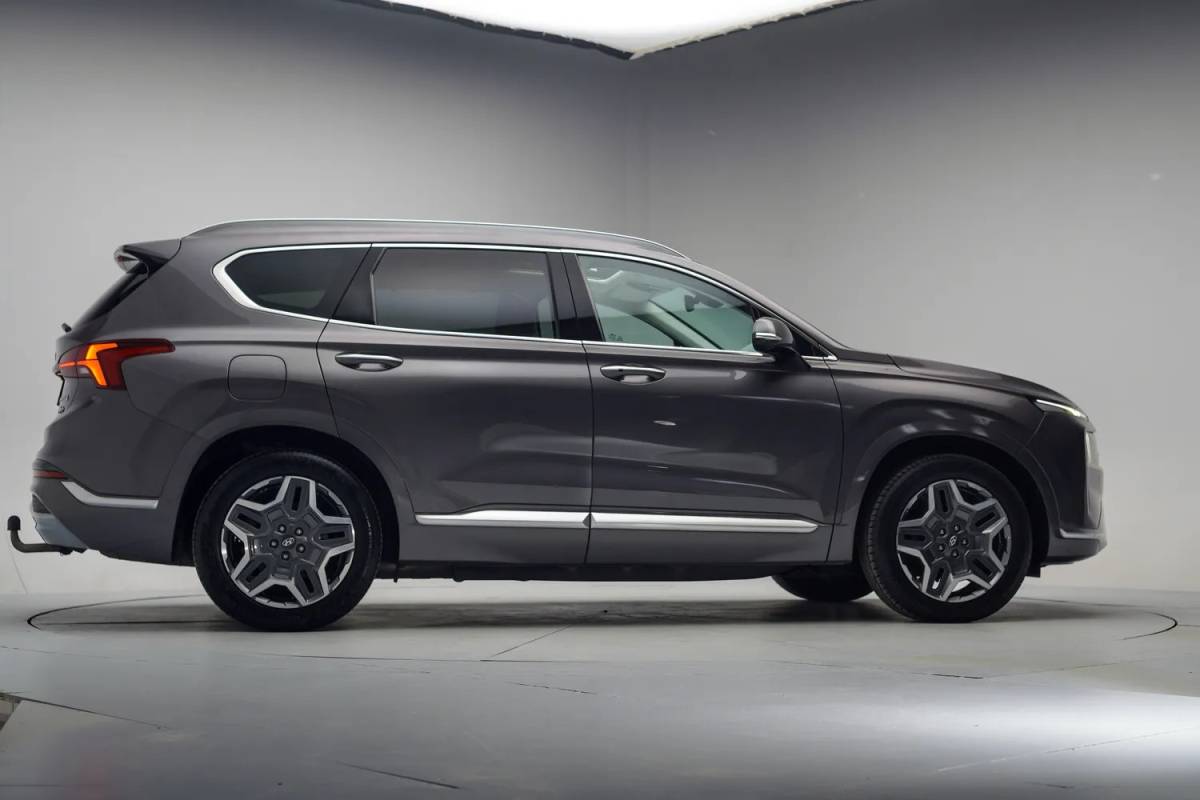 Hyundai Santa Fe Hyundai Santa Fe 1.6 T-GDI PHEV Premium Plus Sky [ Panorama Alcantara-hemel Leder Stoelventilatie ]