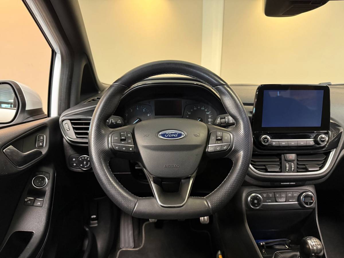 Ford Fiesta Ford Fiesta 1.0 EcoBoost ST-Line *Dealer OH* All-seasons|Carplay|Cruise|Lane-assist|Climate|DAB|BT|NAP