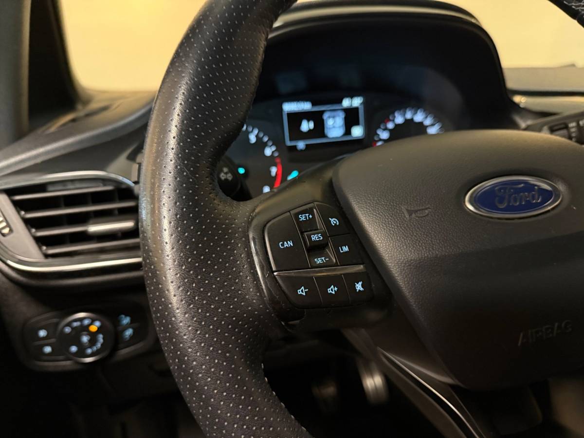 Ford Fiesta Ford Fiesta 1.0 EcoBoost ST-Line *Dealer OH* All-seasons|Carplay|Cruise|Lane-assist|Climate|DAB|BT|NAP