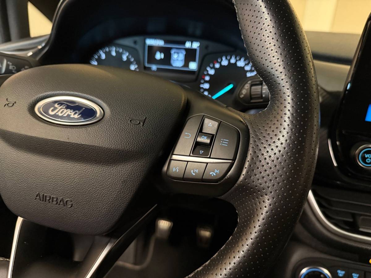 Ford Fiesta Ford Fiesta 1.0 EcoBoost ST-Line *Dealer OH* All-seasons|Carplay|Cruise|Lane-assist|Climate|DAB|BT|NAP