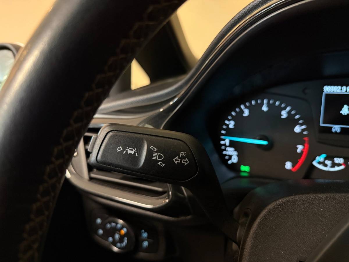 Ford Fiesta Ford Fiesta 1.0 EcoBoost ST-Line *Dealer OH* All-seasons|Carplay|Cruise|Lane-assist|Climate|DAB|BT|NAP