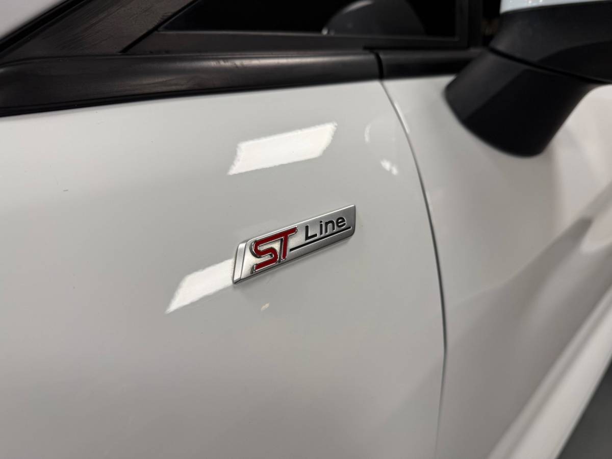 Ford Fiesta Ford Fiesta 1.0 EcoBoost ST-Line *Dealer OH* All-seasons|Carplay|Cruise|Lane-assist|Climate|DAB|BT|NAP