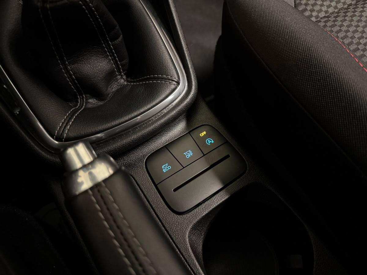 Ford Fiesta Ford Fiesta 1.0 EcoBoost ST-Line *Dealer OH* All-seasons|Carplay|Cruise|Lane-assist|Climate|DAB|BT|NAP