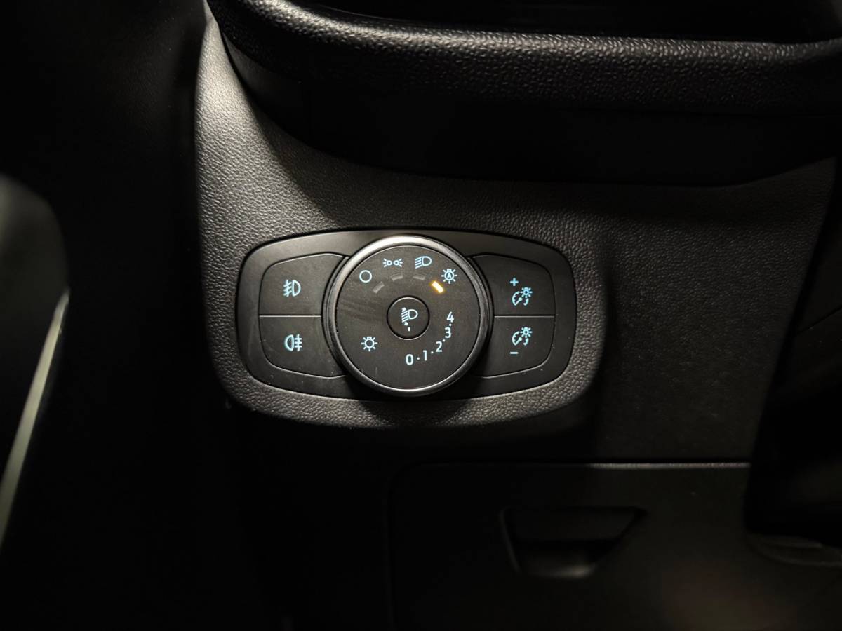 Ford Fiesta Ford Fiesta 1.0 EcoBoost ST-Line *Dealer OH* All-seasons|Carplay|Cruise|Lane-assist|Climate|DAB|BT|NAP