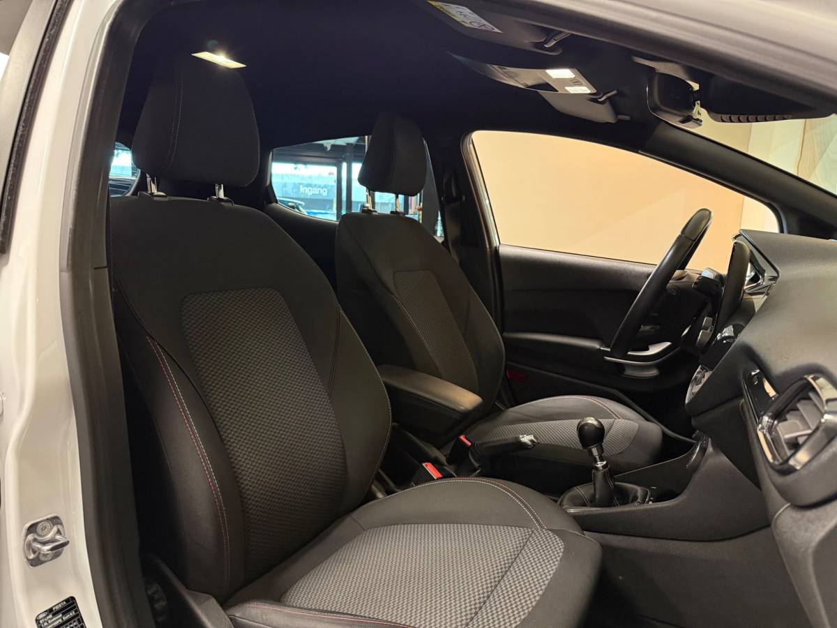 Ford Fiesta Ford Fiesta 1.0 EcoBoost ST-Line *Dealer OH* All-seasons|Carplay|Cruise|Lane-assist|Climate|DAB|BT|NAP