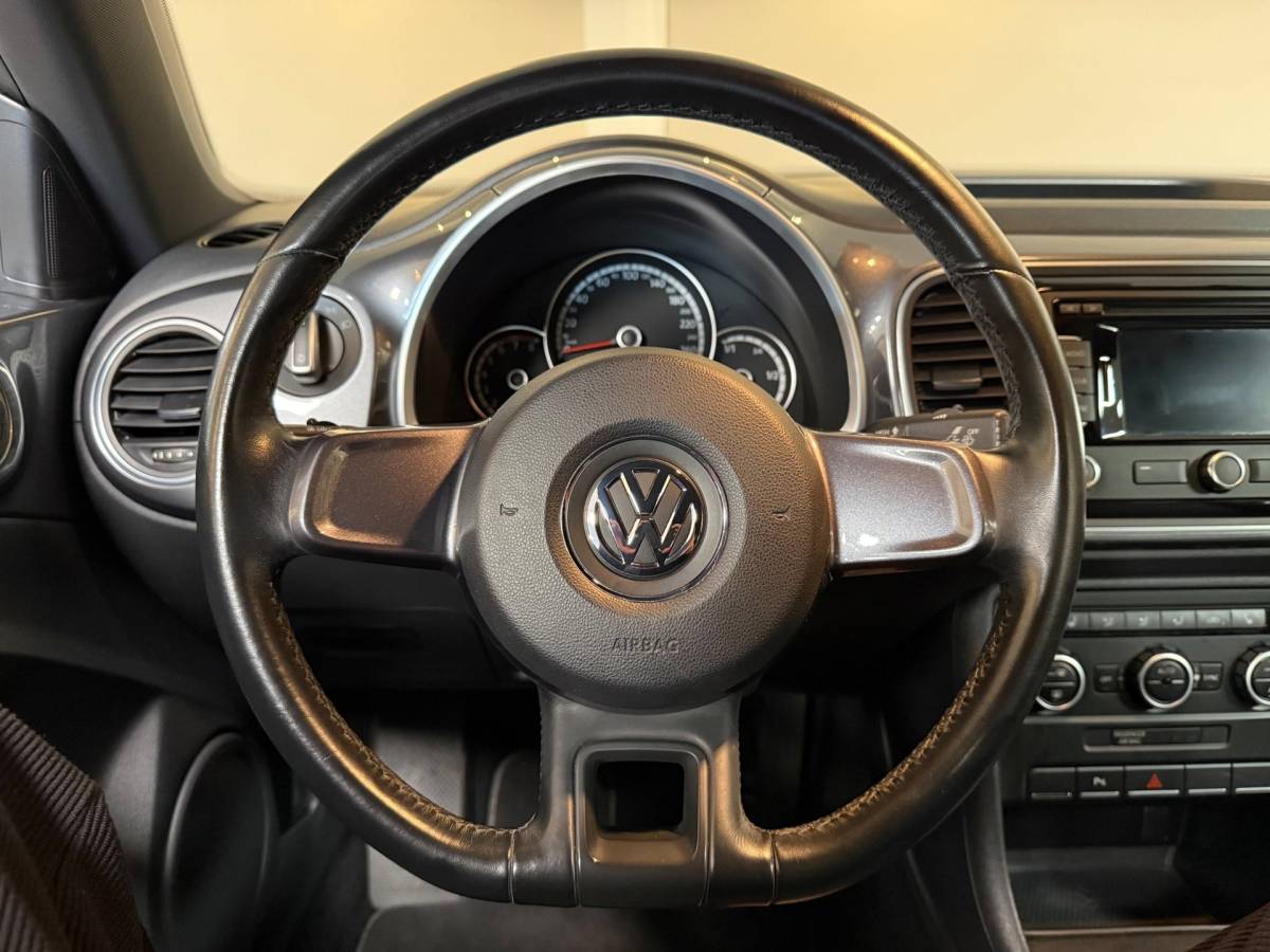 Volkswagen Beetle Volkswagen Beetle 1.2 TSI Design BlueMotion *Stoelverw.* Cruise|Navi|Climate|Bluetooth|Isofix