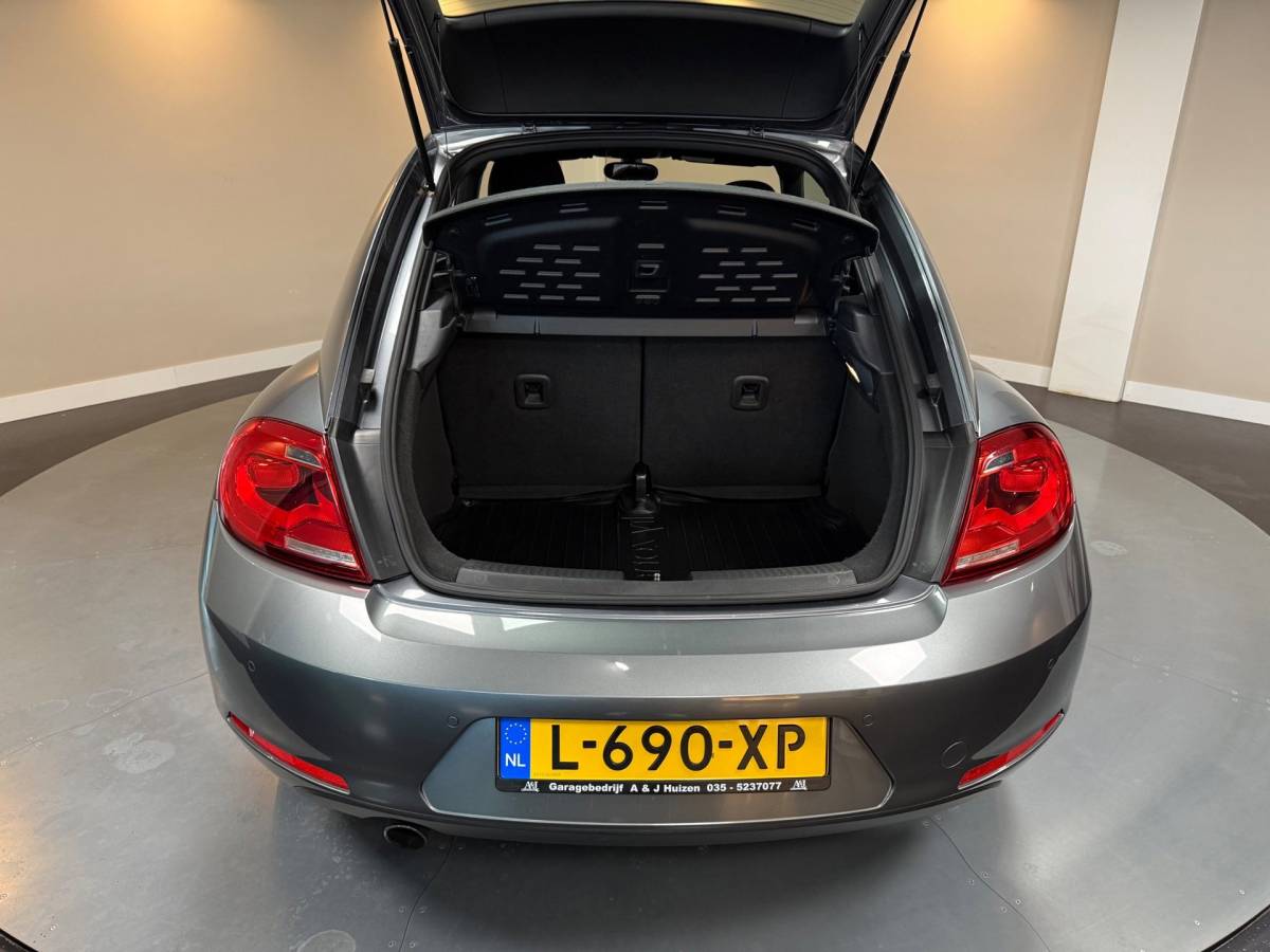 Volkswagen Beetle Volkswagen Beetle 1.2 TSI Design BlueMotion *Stoelverw.* Cruise|Navi|Climate|Bluetooth|Isofix