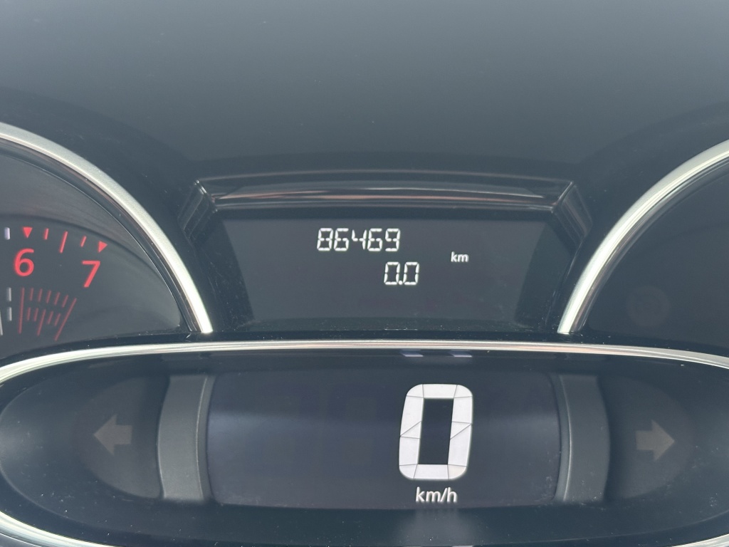 Renault Clio Renault Clio Estate 0.9 TCe Limited | Trekhaak | Navi |