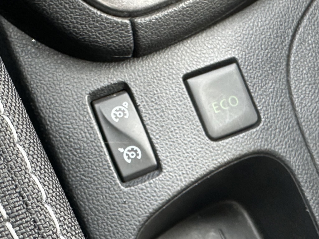 Renault Clio Renault Clio Estate 0.9 TCe Limited | Trekhaak | Navi |