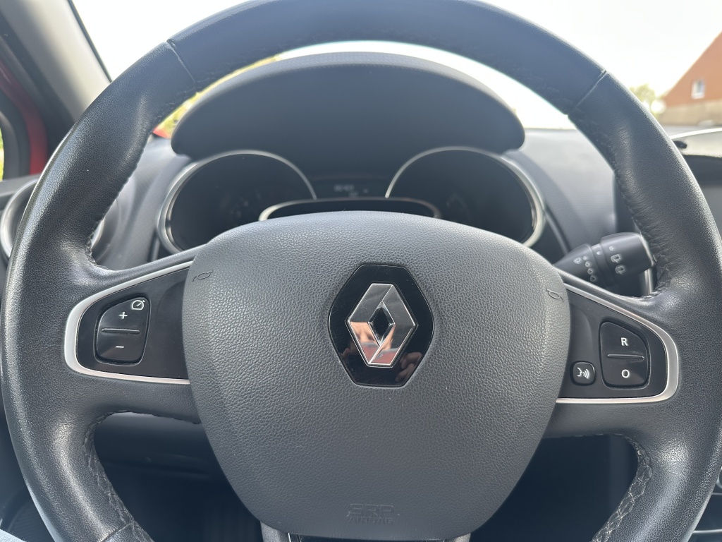 Renault Clio Renault Clio Estate 0.9 TCe Limited | Trekhaak | Navi |