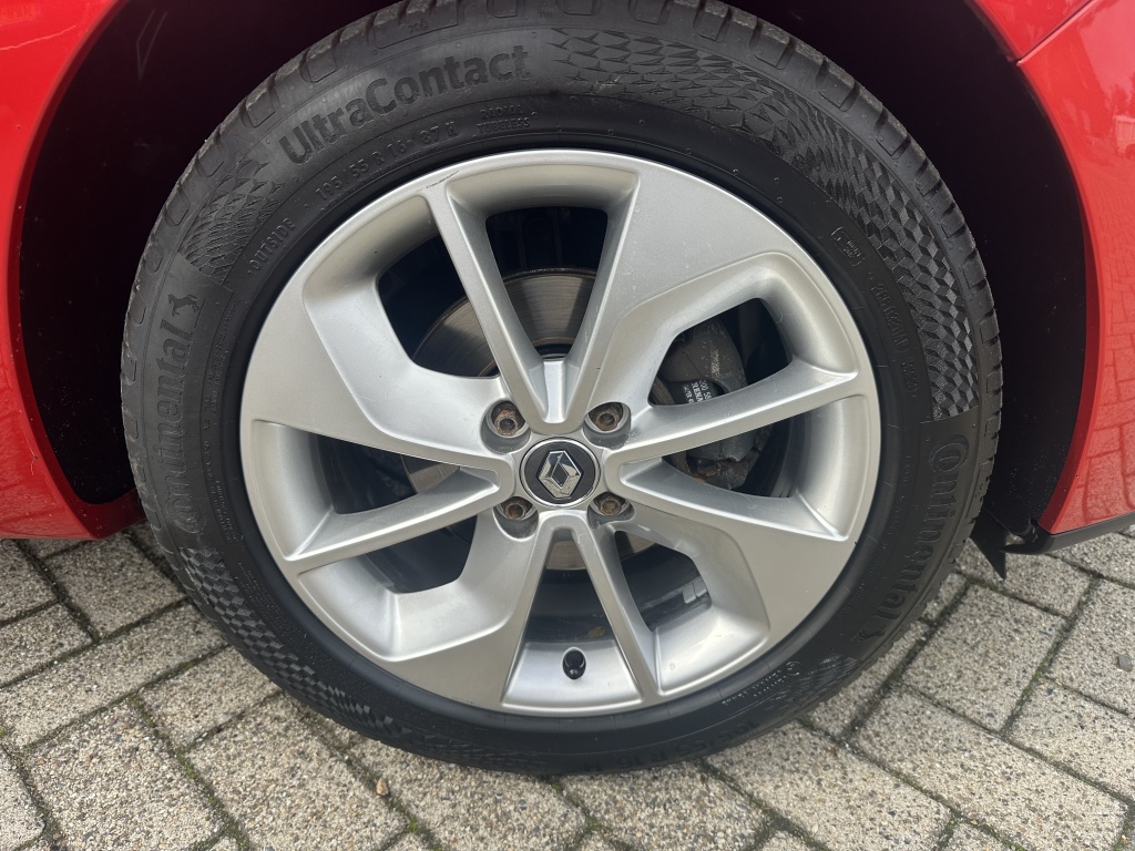 Renault Clio Renault Clio Estate 0.9 TCe Limited | Trekhaak | Navi |