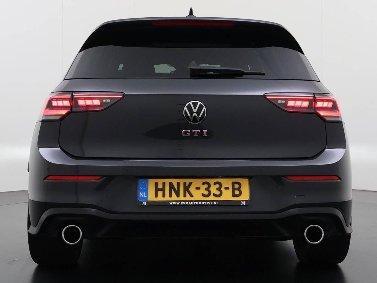 Volkswagen Golf Volkswagen Golf 2.0 TSI GTI VAN:45.900,- VOOR:41.877,- UW HERFSTVOORDEEL:4.023,- 265PK | APPLE CARPL. ADNROID AUTO | ACC | PANORAMA DAK | 360° CAMERA | STOEL/STUUR VERWARMING |