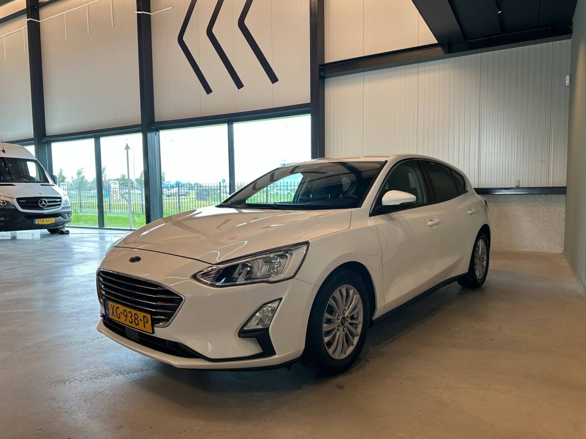 Ford Focus Ford Focus 1.0 EcoBoost AUTOMAAT 5-DEURS TITANIUM BUSINESS-uitv|APPLE CARPLAY+ANDROID AUTO|CRUISE CONTROL|NAVIGATIE|LM-VELGEN|PTS