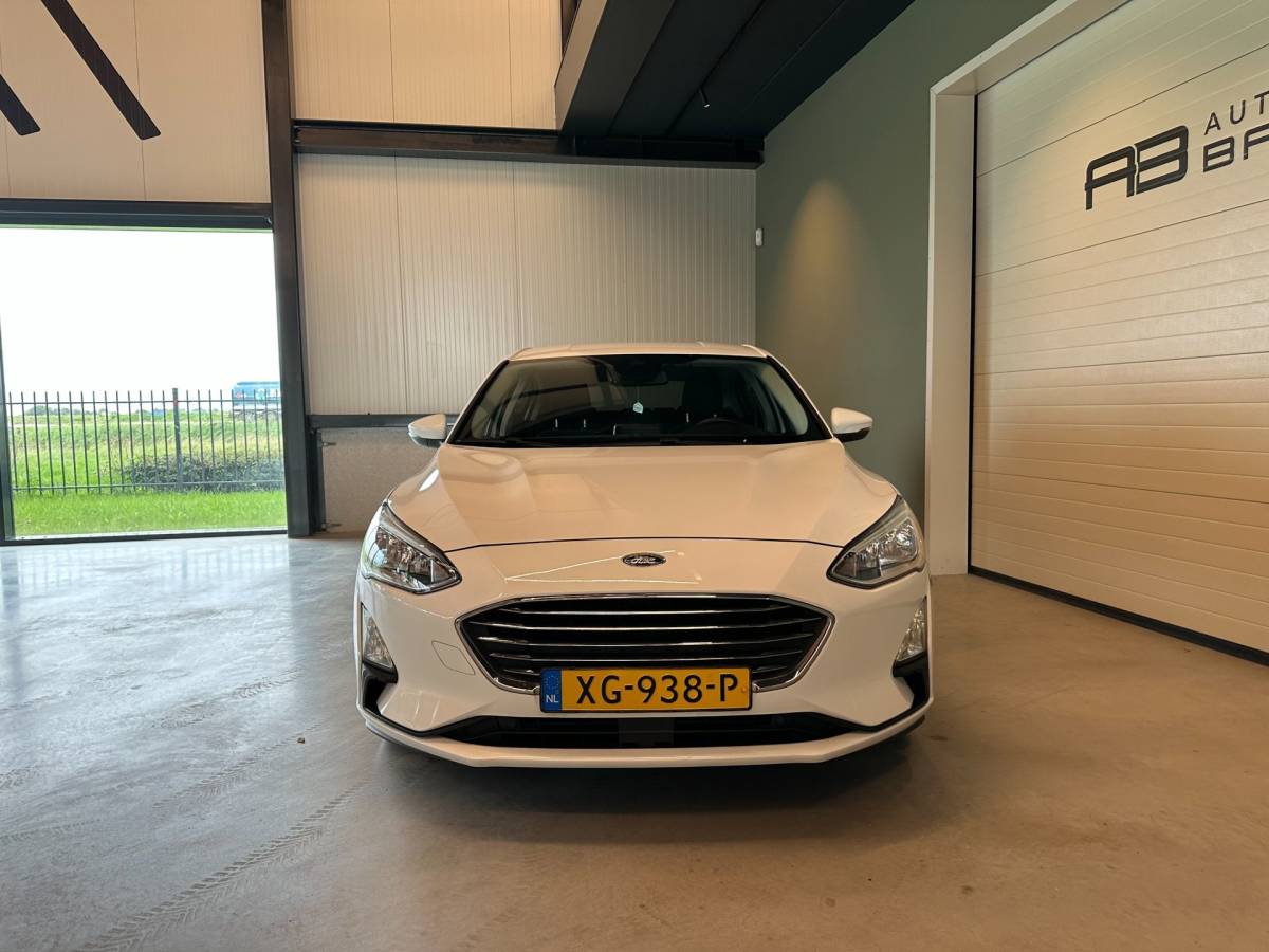 Ford Focus Ford Focus 1.0 EcoBoost AUTOMAAT 5-DEURS TITANIUM BUSINESS-uitv|APPLE CARPLAY+ANDROID AUTO|CRUISE CONTROL|NAVIGATIE|LM-VELGEN|PTS